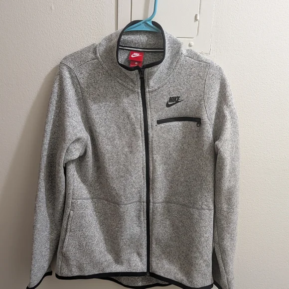 VintageY2K Nike Gray Zip-Up Jacket Size Large Runs Medium - Picture 5 of 8